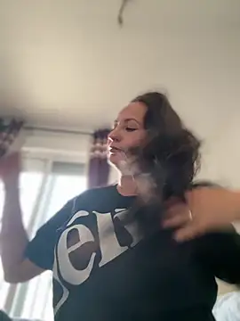 itsCassie online show from 9, 10, 2025