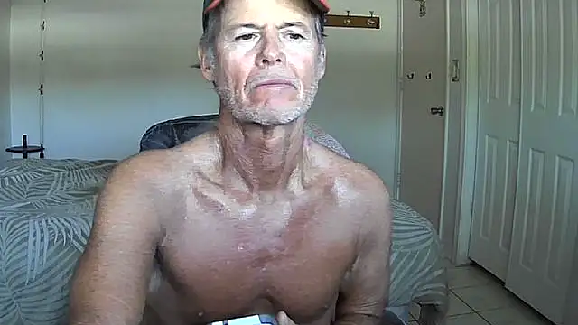 Snapshot of nakeedcowboi65 chatting on 21, 2, 2026 nakeedcowboi65 online show from 21, 2, 2026