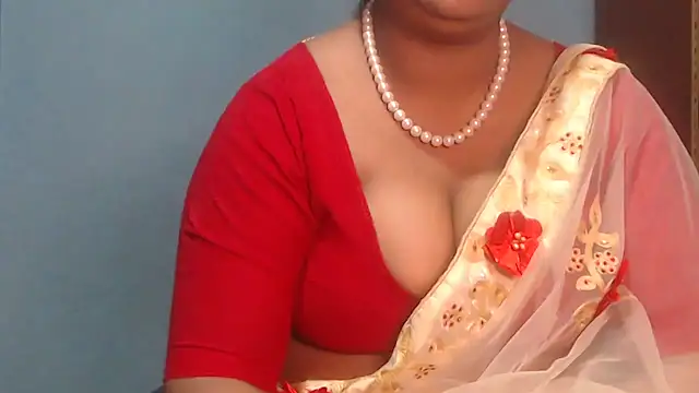 Snapshot of naughtyboobs38dd chatting on 11, 6, 2026 naughtyboobs38dd online show from 11, 6, 2026