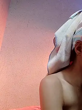 QueenSoreal online show from 16, 2, 2025