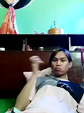 QueenSoreal online show from 22, 11, 2025