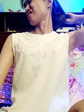 QueenSoreal online show from 5, 3, 2026