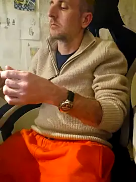 verylargecock online show from 26, 2, 2026