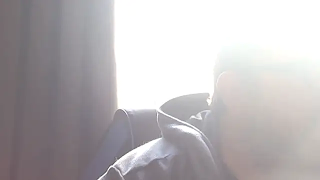 Snapshot of neegrr chatting on 4, 3, 2026 neegrr online show from 4, 3, 2026