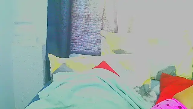 Snapshot of freaky_naughty chatting on 23, 10, 2025 freaky naughty online show from 23, 10, 2025