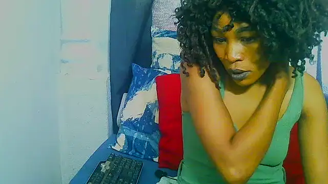 Snapshot of freaky_naughty chatting on 20, 11, 2025 freaky naughty online show from 20, 11, 2025