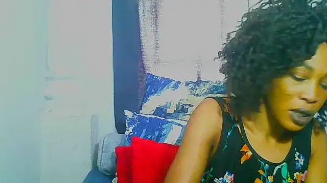 Snapshot of freaky_naughty chatting on 23, 11, 2025 freaky naughty online show from 23, 11, 2025