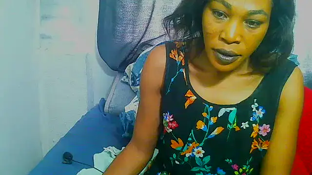 Snapshot of freaky_naughty chatting on 29, 11, 2025 freaky naughty online show from 29, 11, 2025