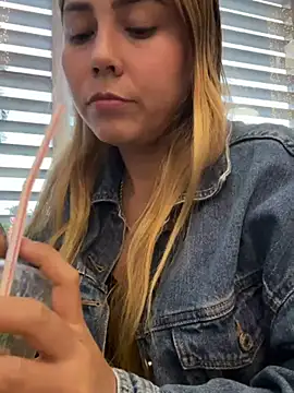 Brittanyrosexx online show from 27, 12, 2024