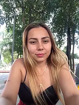 Brittanyrosexx online show from 1, 3, 2025