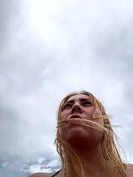 Brittanyrosexx online show from 7, 10, 2025