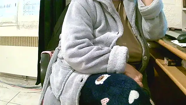 douceur63 online show from 1, 12, 2025