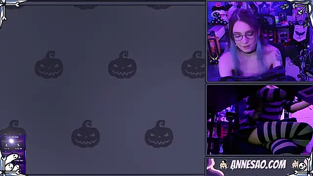 Snapshot of AnneSao chatting on 19, 10, 2025 AnneSao online show from 19, 10, 2025