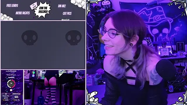 Snapshot of AnneSao chatting on 4, 12, 2025 AnneSao online show from 4, 12, 2025