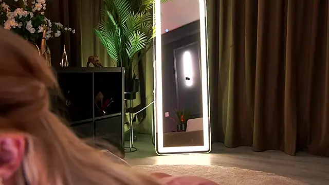 MissEmaDivine online show from 23, 5, 2026