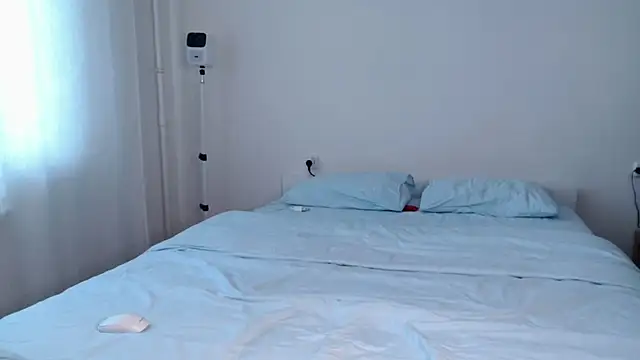 Milky   Way online show from 28, 2, 2025