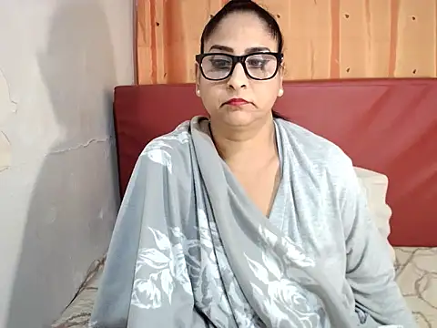 Snapshot of Indiankushy chatting on 1, 3, 2025 Indiankushy online show from 1, 3, 2025