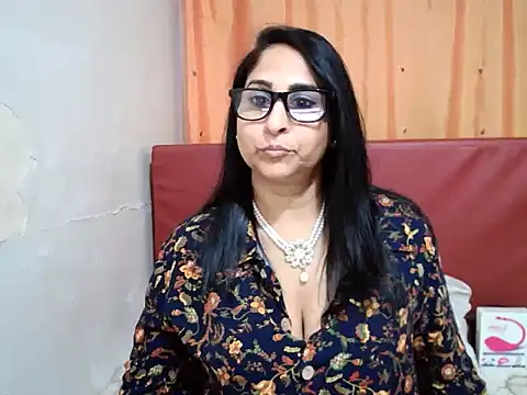 Snapshot of Indiankushy chatting on 9, 9, 2025 Indiankushy online show from 9, 9, 2025