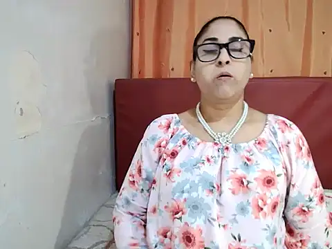 Snapshot of Indiankushy chatting on 22, 9, 2025 Indiankushy online show from 22, 9, 2025