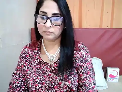Snapshot of Indiankushy chatting on 2, 10, 2025 Indiankushy online show from 2, 10, 2025