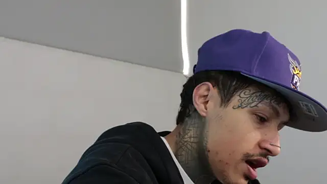 trieone online show from 4, 12, 2024