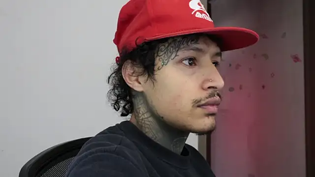 trieone online show from 2, 2, 2026