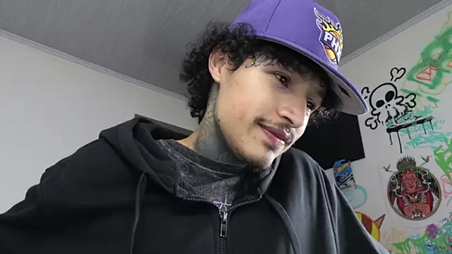 trieone online show from 27, 3, 2026