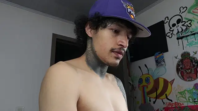 trieone online show from 31, 3, 2026