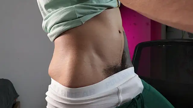 trieone online show from 15, 4, 2026