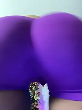 Victoria14  online show from 30, 11, 2025