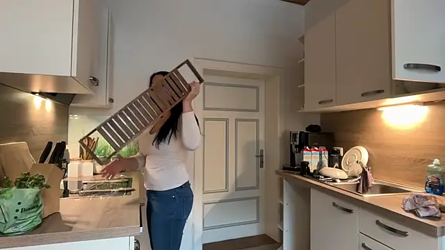 Viola Beck online show from 11, 2, 2026