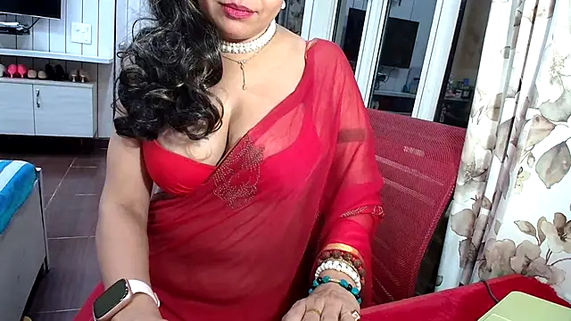 Snapshot of yourradhika chatting on 23, 6, 2026 yourradhika online show from 23, 6, 2026