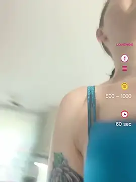 Snapshot of lolabunny9 chatting on 25, 4, 2026 lolabunny9 online show from 25, 4, 2026