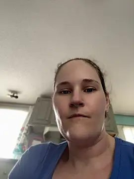Snapshot of lolabunny9 chatting on 15, 7, 2026 lolabunny9 online show from 15, 7, 2026