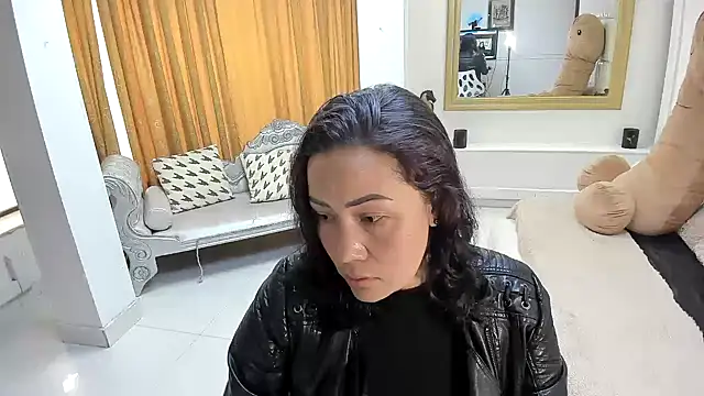 gaby trent online show from 14, 4, 2026