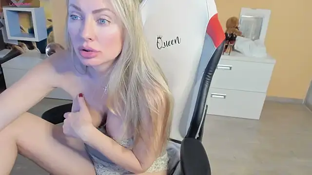 Veola new online show from 29, 12, 2024