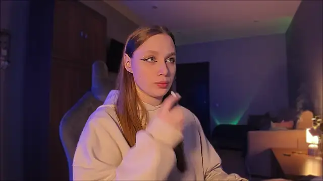 Snapshot of Rachel_Ro chatting on 20, 12, 2024 Rachel Ro online show from 20, 12, 2024