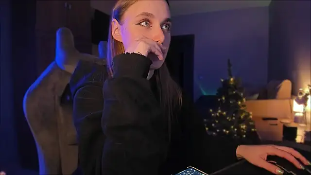 Snapshot of Rachel_Ro chatting on 29, 12, 2024 Rachel Ro online show from 29, 12, 2024