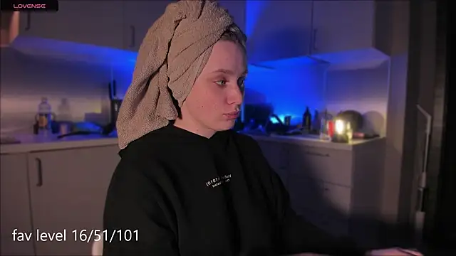 Snapshot of Rachel_Ro chatting on 28, 9, 2025 Rachel Ro online show from 28, 9, 2025