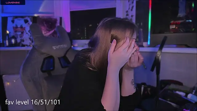 Snapshot of Rachel_Ro chatting on 25, 10, 2025 Rachel Ro online show from 25, 10, 2025