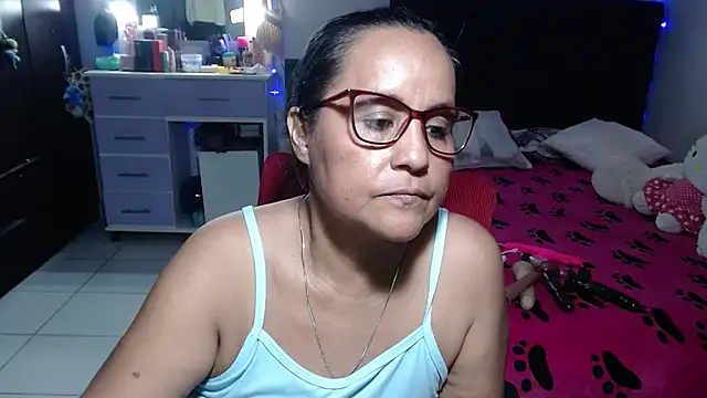pervert mommy  online show from 6, 7, 2026