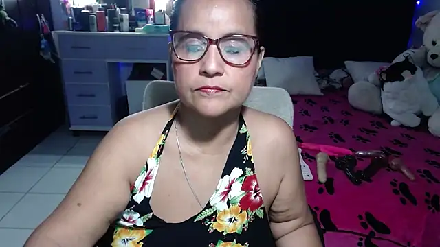 pervert mommy  online show from 19, 7, 2026