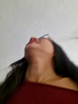 Snapshot of DAELAA chatting on 12, 9, 2025 DAELAA online show from 12, 9, 2025