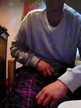 Snapshot of tedddy123 chatting on 12, 9, 2025 tedddy123 online show from 12, 9, 2025