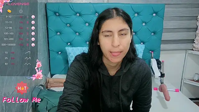 MAARYMOON online show from 16, 4, 2026