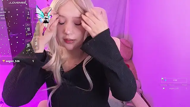 KuroChan420 online show from 14, 9, 2025