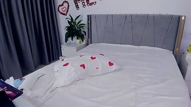 Snapshot of jessykmxx chatting on 6, 2, 2026 jessykmxx online show from 6, 2, 2026