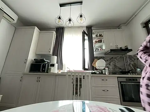 Snapshot of jessykmxx chatting on 26, 3, 2026 jessykmxx online show from 26, 3, 2026
