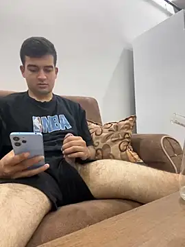 Snapshot of Ffhdr chatting on 6, 10, 2025 Ffhdr online show from 6, 10, 2025