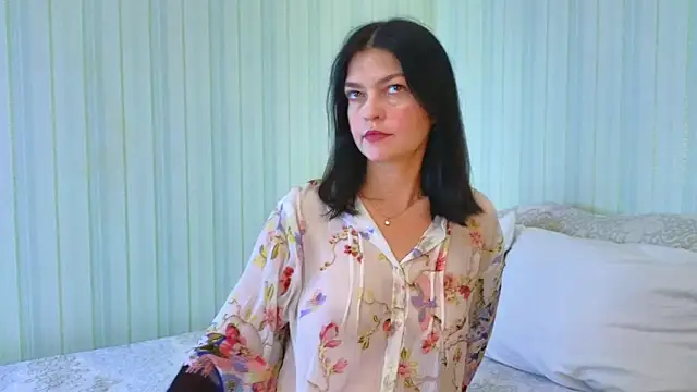  Lily  online show from 30, 10, 2025